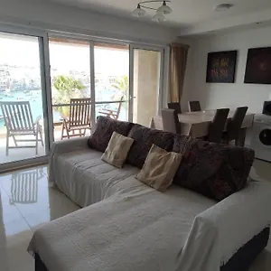 https://aquamarine-sea-front-apartments-third-floor.qawrahotelsmalta.org